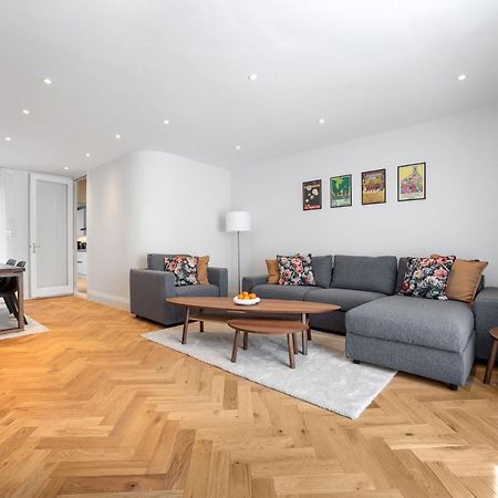 The Heart Of Westminster Apartment ลอนดอน ภายนอก รูปภาพ